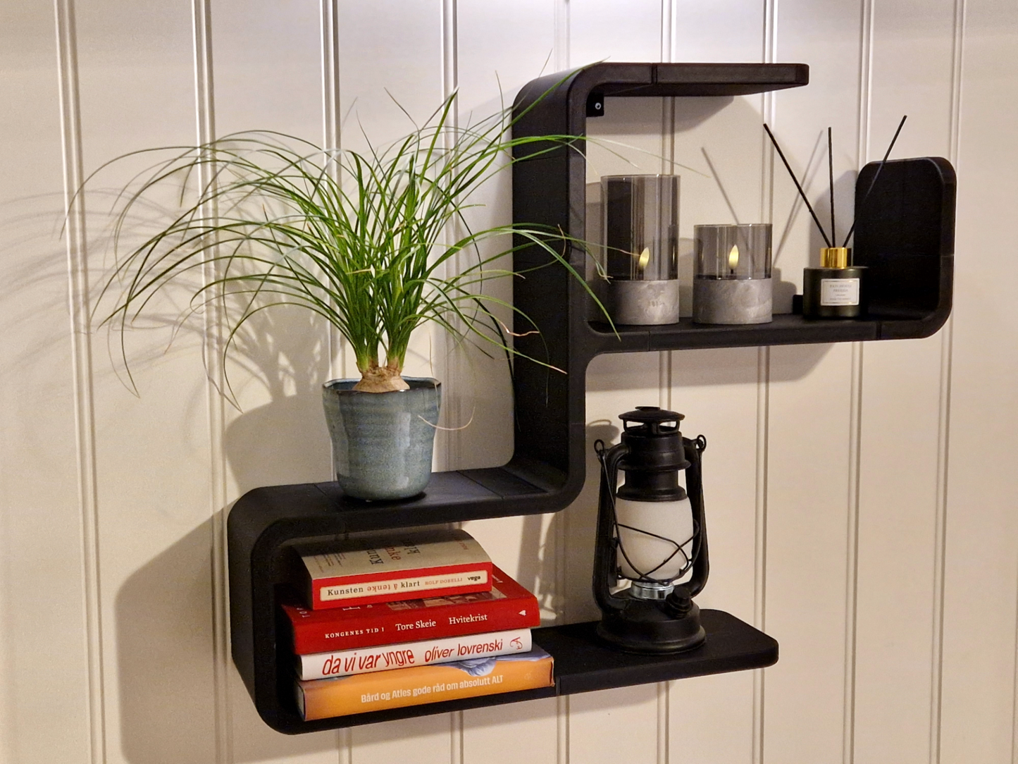 'Modular Display Shelf by Uzziel3D'